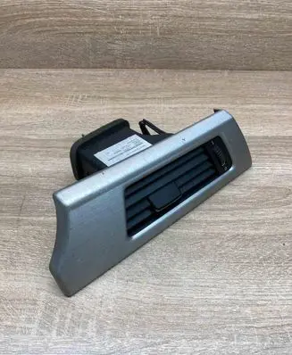 BMW 3 E92 E93 Dashboard side air vent grill/cover trim 9130468 9130466