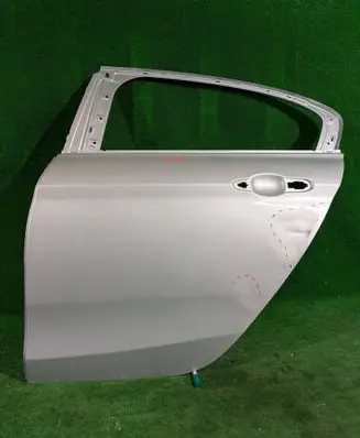 Rear door