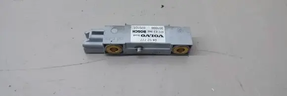 Volvo XC70 Airbag deployment crash/impact sensor 9452777 001666 020101