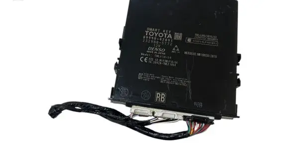 Toyota RAV 4 (XA40) Comfort/convenience module 8999042091 2329005772