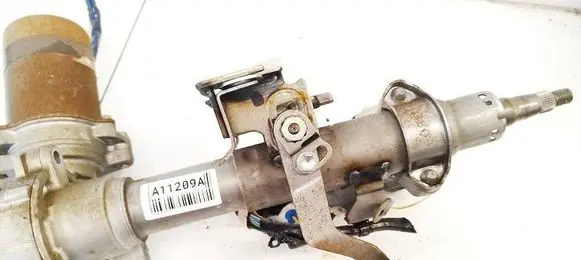 Toyota Yaris Power steering pump 1608000322