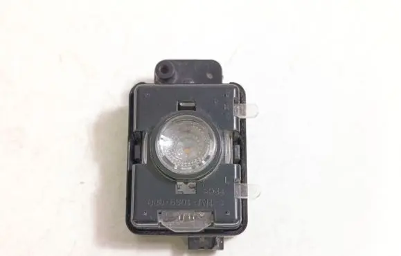 Tesla Model S Front seat light 4294000