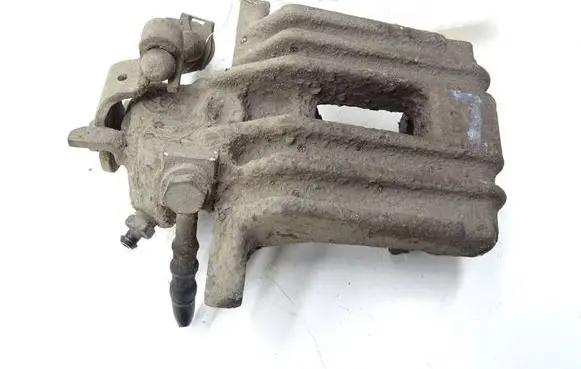 Volkswagen Polo IV 9N3 Rear brake caliper 
