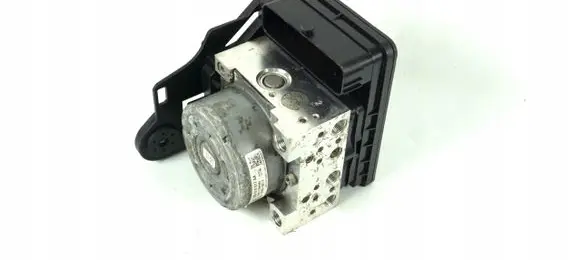 Audi A3 S3 8V ABS Pump 3Q0614517AA 3Q0907379AA