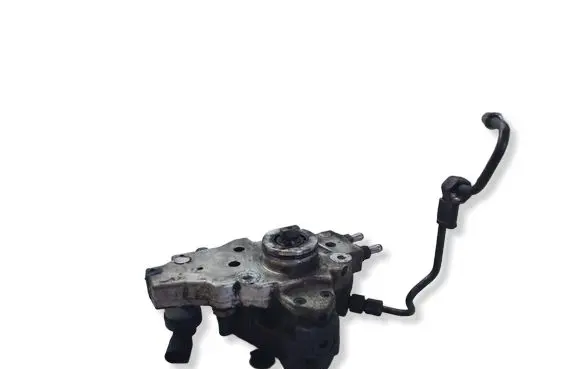 Mercedes-Benz Sprinter W906 Fuel injection high pressure pump A6460700401
