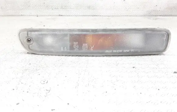 Mazda 323 F Front indicator light 21061708
