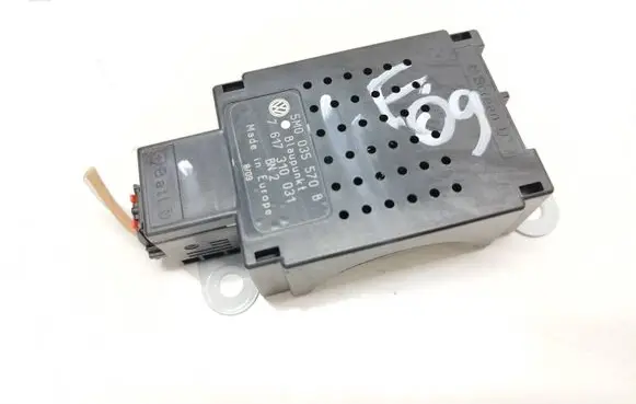 Volkswagen Golf Plus Aerial antenna amplifier 5M0035570B 7617310031