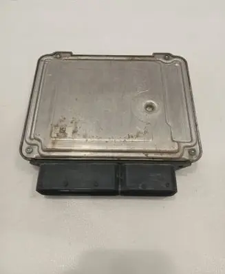 Opel Vectra C Engine control unit/module 55205632 0281013409 1039S14419