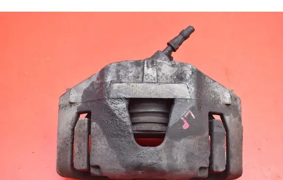 Volvo V40 Front brake caliper