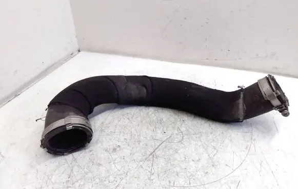 Audi A4 S4 B8 8K Intercooler hose/pipe 8K0145738T