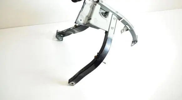 Audi A8 S8 D3 4E Front bumper mounting bracket 4E0821138F