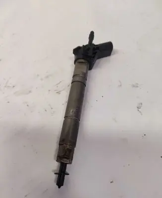 Fuel injector