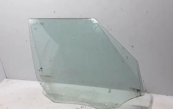 Mini Cooper Countryman R60 Front door window glass four-door 9800568