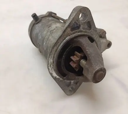Toyota Avensis T250 Starter motor 9642809450 284000D160