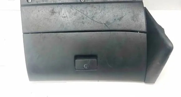 Volkswagen Golf IV Glove box 1J1857101A