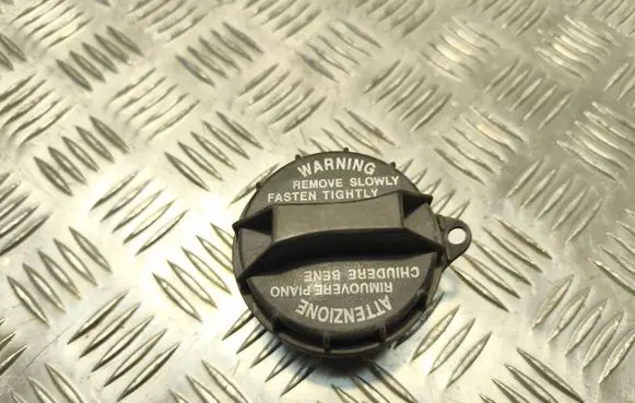 Hyundai Sonata Fuel tank filler cap 