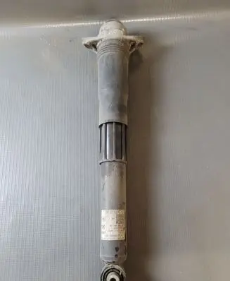 Volkswagen ID.4 Rear shock absorber/damper 1EA512013