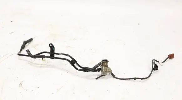 Skoda Octavia Mk4 Fuel injector 05L131113Q