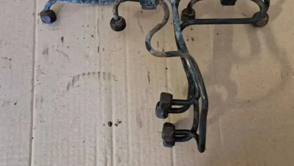 Volkswagen Golf II Fuel main line pipe 068130303E 068130301F 068130302G