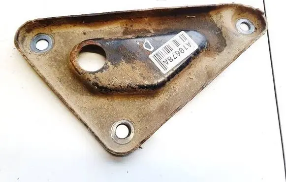 Opel Vectra B Engine mounting bracket