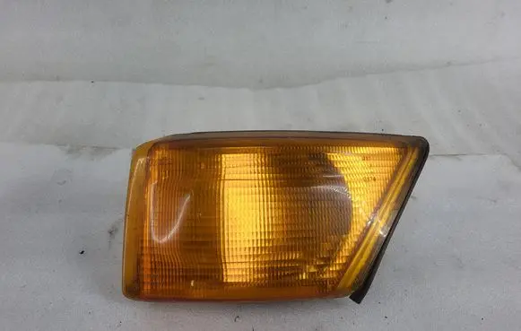 Iveco Daily 3rd gen Front indicator light 1315106148