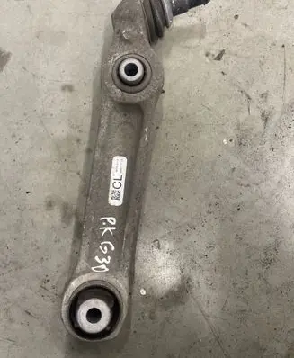 BMW 5 G30 G31 Front lower control arm/wishbone 6861177 BMW3112