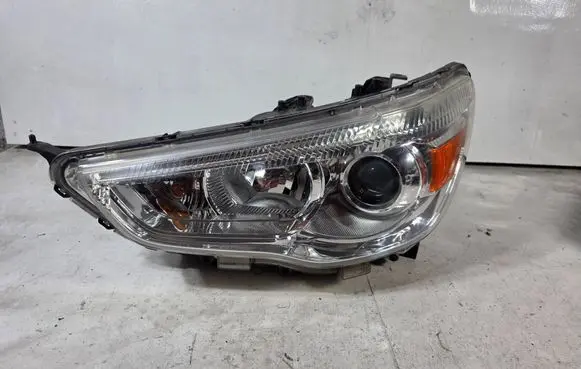 Mitsubishi ASX Headlight/headlamp P9135