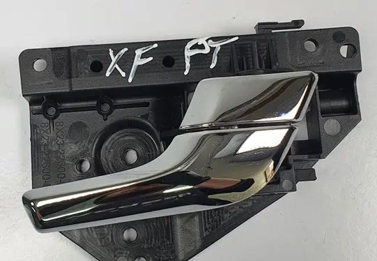 Jaguar XF X250 Rear door interior handle 8X23-22600-AD