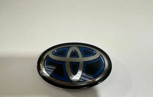 Toyota Corolla E210 E21 Manufacturer badge logo/emblem 9097502124