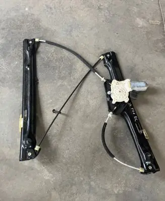 BMW X4 F26 Front door window regulator with motor 7355635 7344669