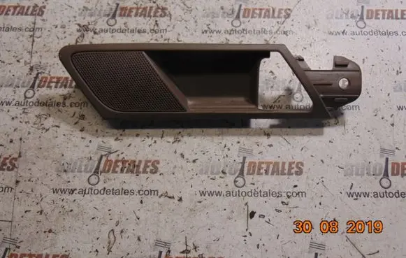 Mercedes-Benz GL X164 Other rear door trim element A1648203602
