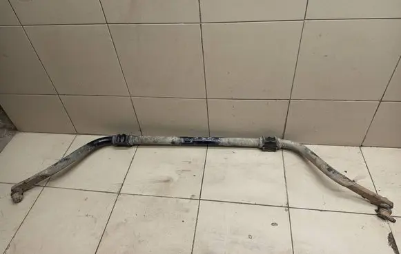 Nissan Pathfinder R51 Front anti-roll bar/stabilizer link 