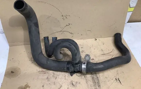 Peugeot 508 Engine coolant pipe/hose