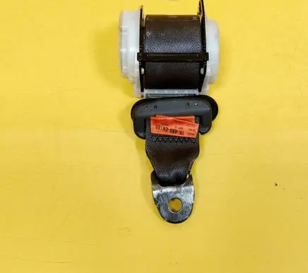Mitsubishi Colt Rear seatbelt TKAB0EN188 0425044
