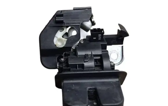 Audi A5 Sportback 8TA Tailgate/trunk/boot lock/catch/latch