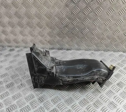 BMW X7 G07 Air intake duct part 7421686 7454030