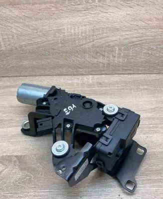 BMW 3 E90 E91 Rear window wiper motor 1397220905 7208601 8218849