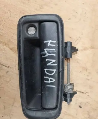 Hyundai Sonata Front door exterior handle