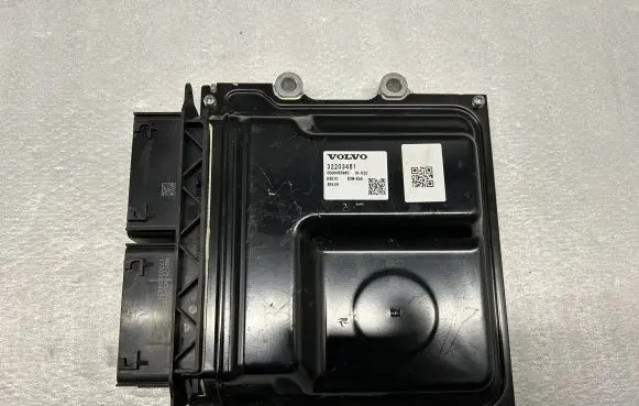 Volvo XC90 Engine control unit/module 32203481