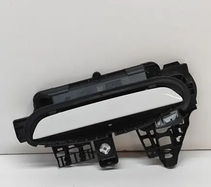 BMW iX1 Front door exterior handle 5A68EF1
