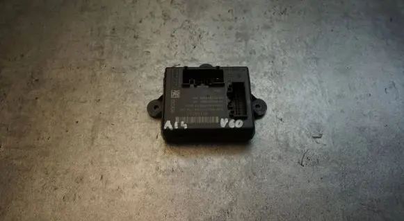 Volvo V60 Door control unit/module 31343146