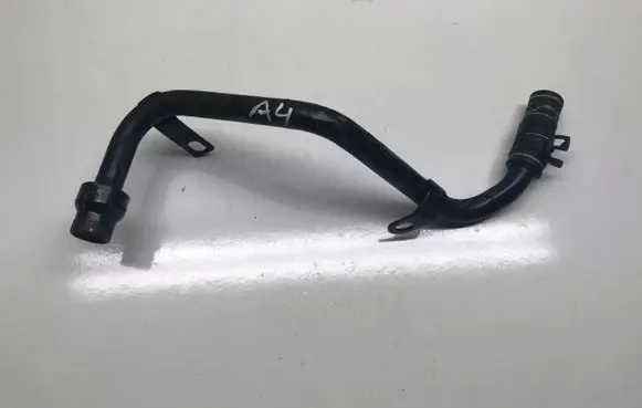 Audi A4 S4 B6 8E 8H Engine coolant pipe/hose
