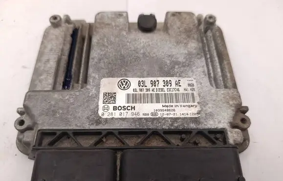 Volkswagen PASSAT B8 Engine control unit/module 03L907309AE 0281017946
