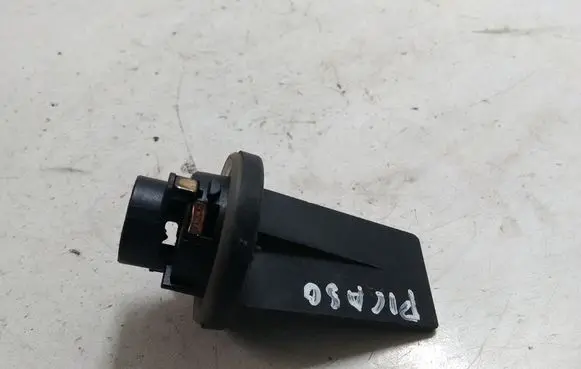 Citroen Xsara Picasso Headlight part 