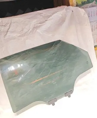 Hyundai Ioniq 5 Rear door window glass DOT748AS3M45 E000008 43R016963