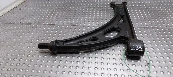 Volkswagen Touran I Front control arm 1K0407153G