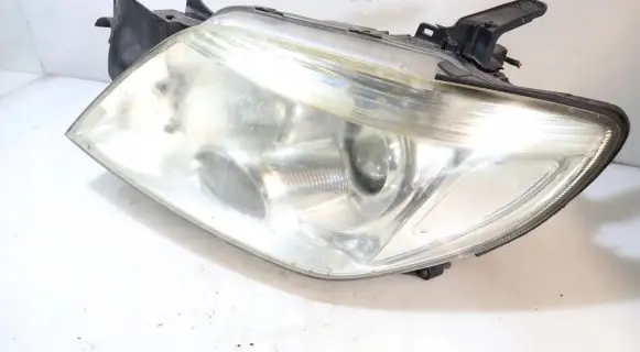 Mitsubishi Outlander Headlight/headlamp