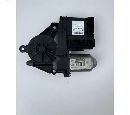 Volkswagen PASSAT B6 Front door window regulator motor 1K0959702E 400835E