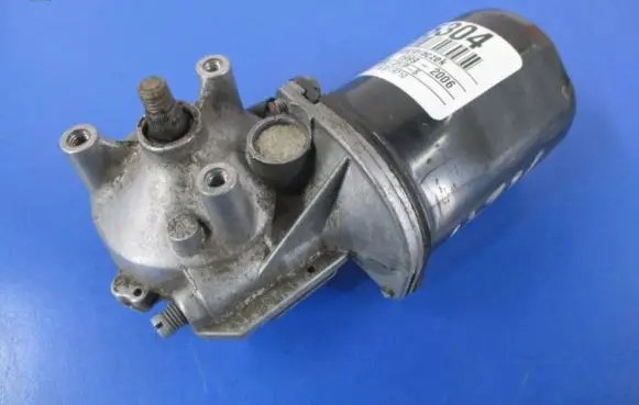 Seat Toledo II (1M) Front wiper linkage and motor