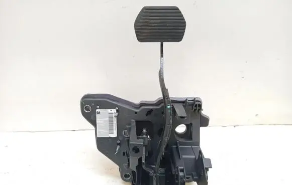 Citroen C5 Brake pedal 9808827480